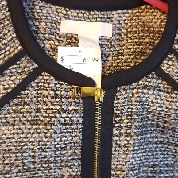 3 for $15 H&M blazer - Picture 3 of 5